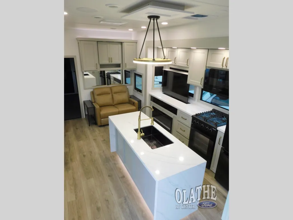 2026 Brinkley Model G 4100, Photos photo 57