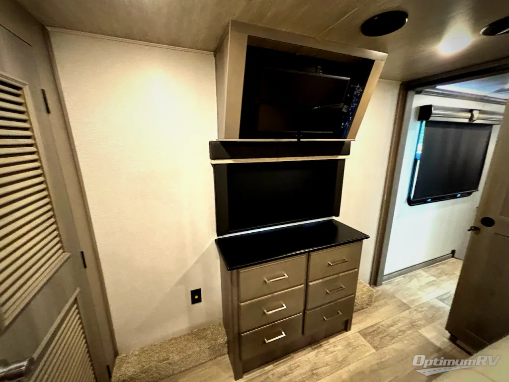 2021 Keystone Montana 3231CK, Photos photo 12