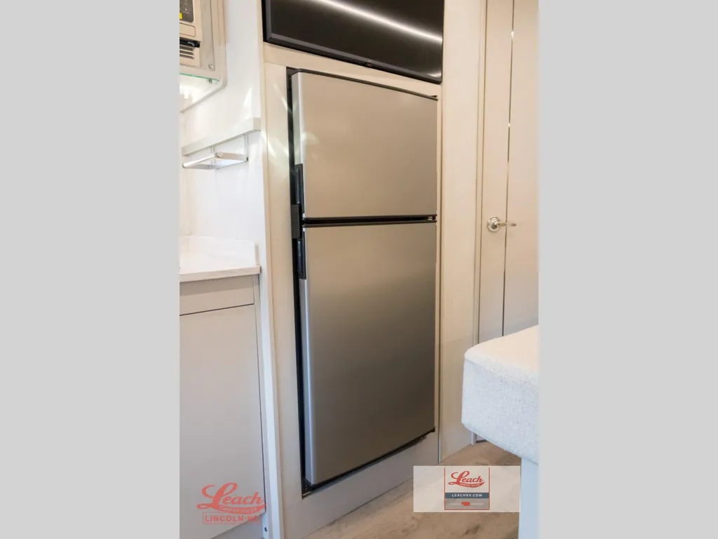 2027 Tiffin Wayfarer 25 PW, Photos photo 26