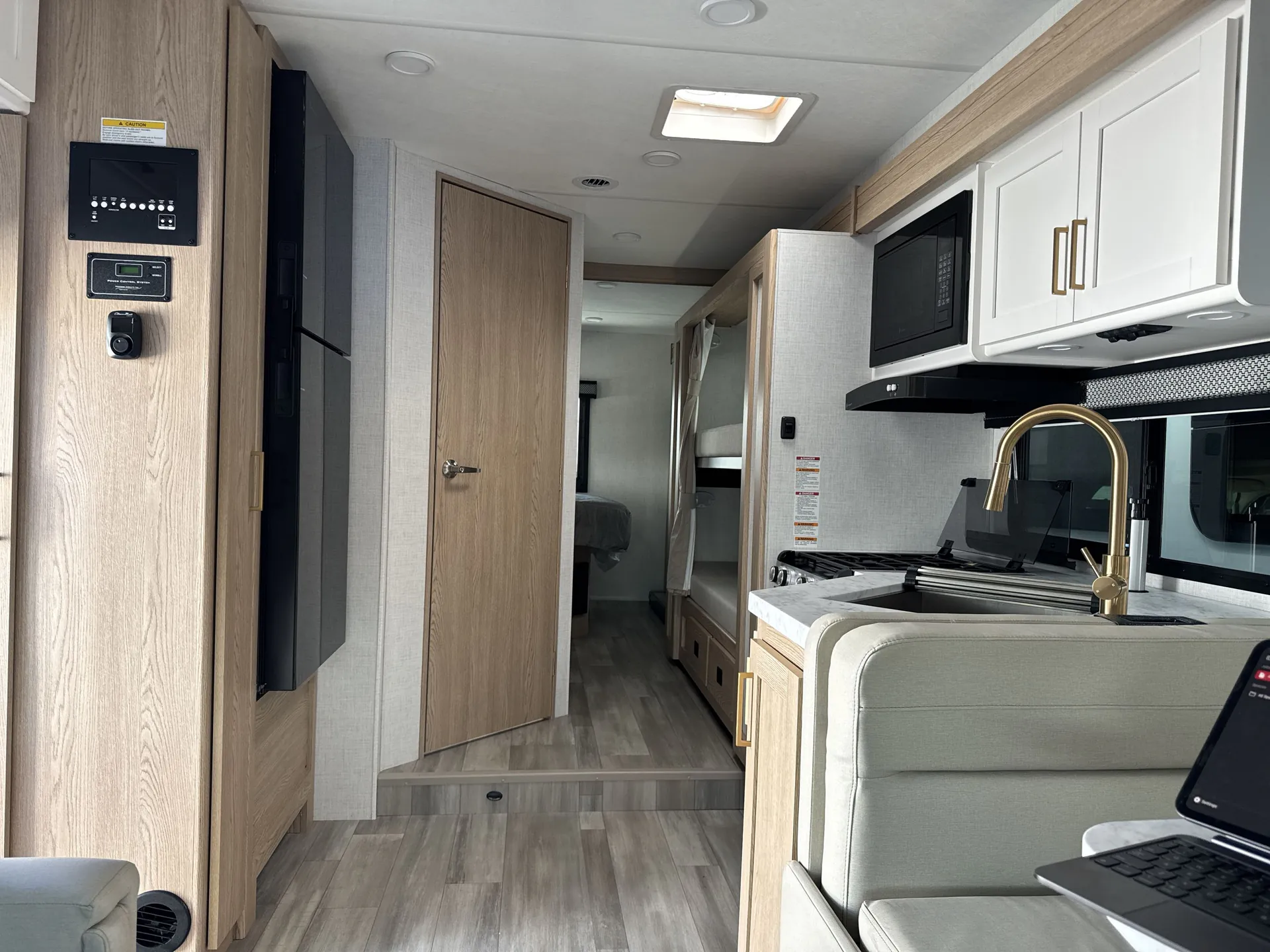 2027 Thor Motor Coach Freedom Elite 31FE
