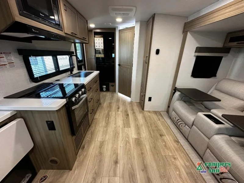 2027 Forest River Rockwood Mini Lite 2205S - Photo 4