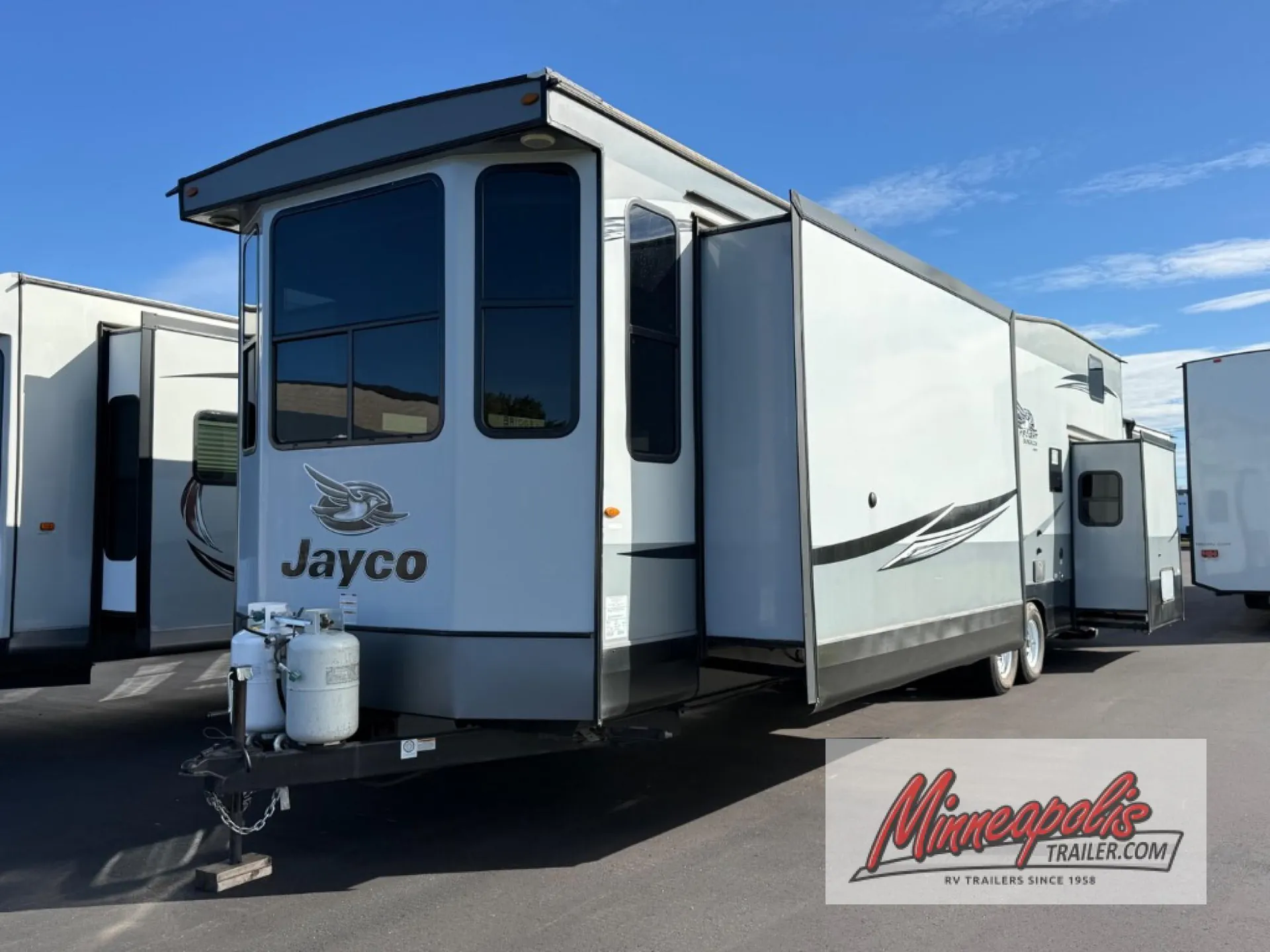 2020 Jayco Jay Flight Bungalow 40LOFT - Photo 2