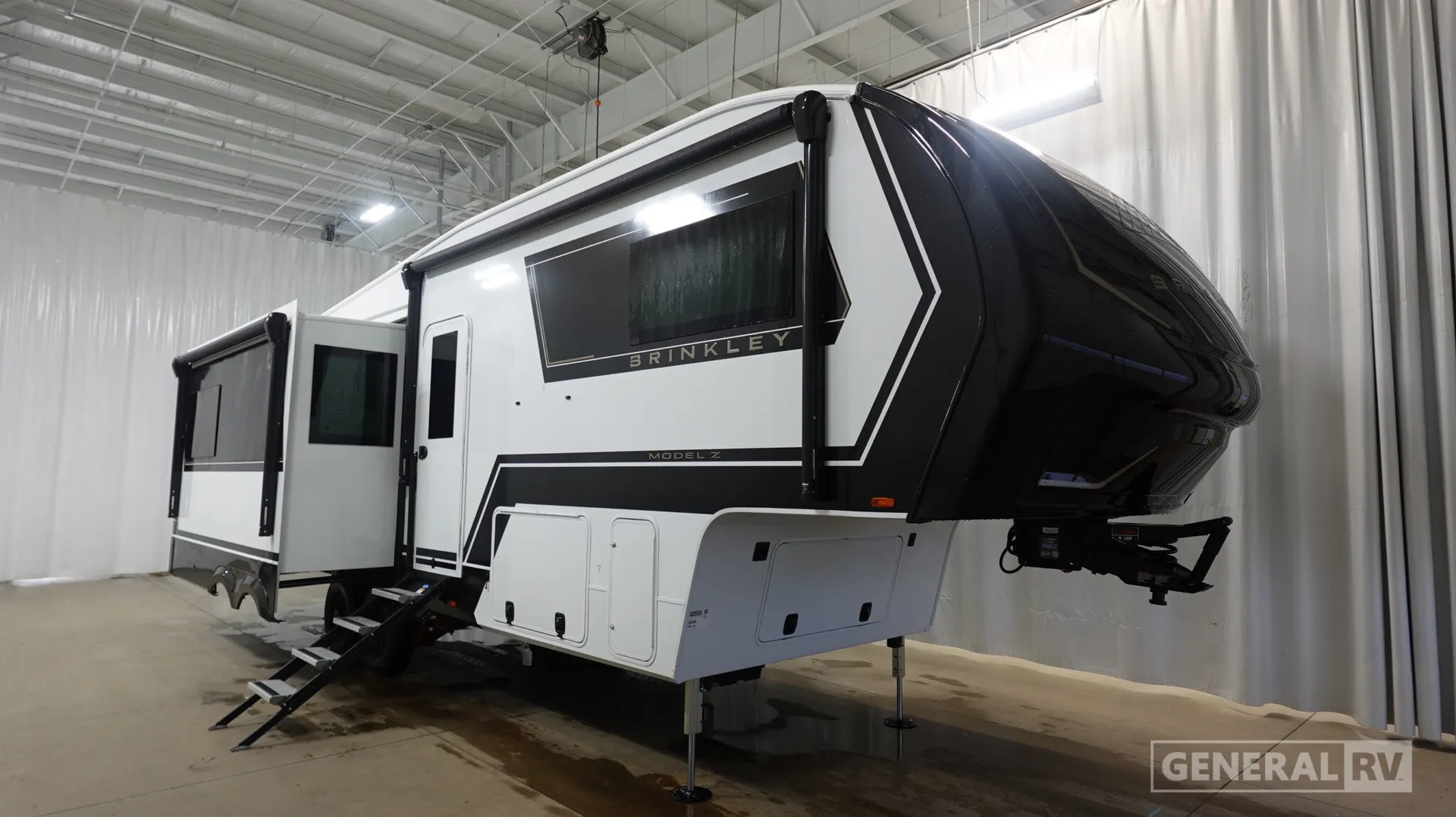 2026 Brinkley Model Z 2900 - Photo 2