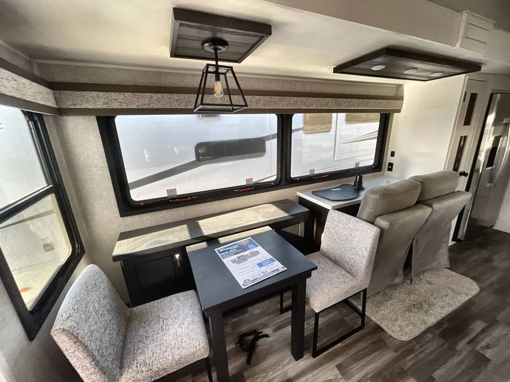2025 Jayco North Point 365RKTS - Photo 4