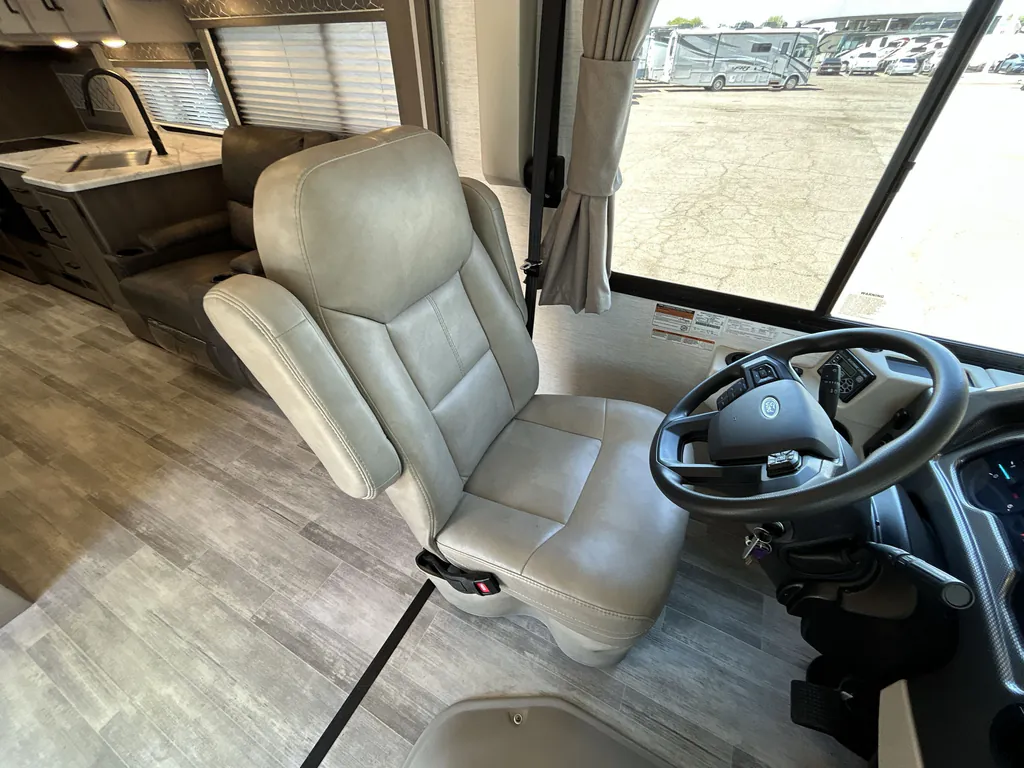 2024 Thor Motor Coach Freedom Traveler A29, Photos photo 28