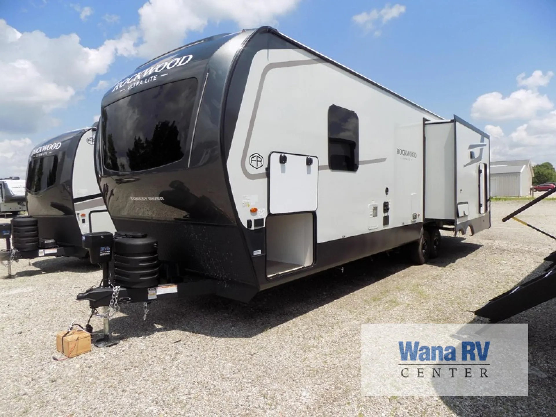 2027 Forest River Rockwood Ultra Lite 2916RL - Photo 4