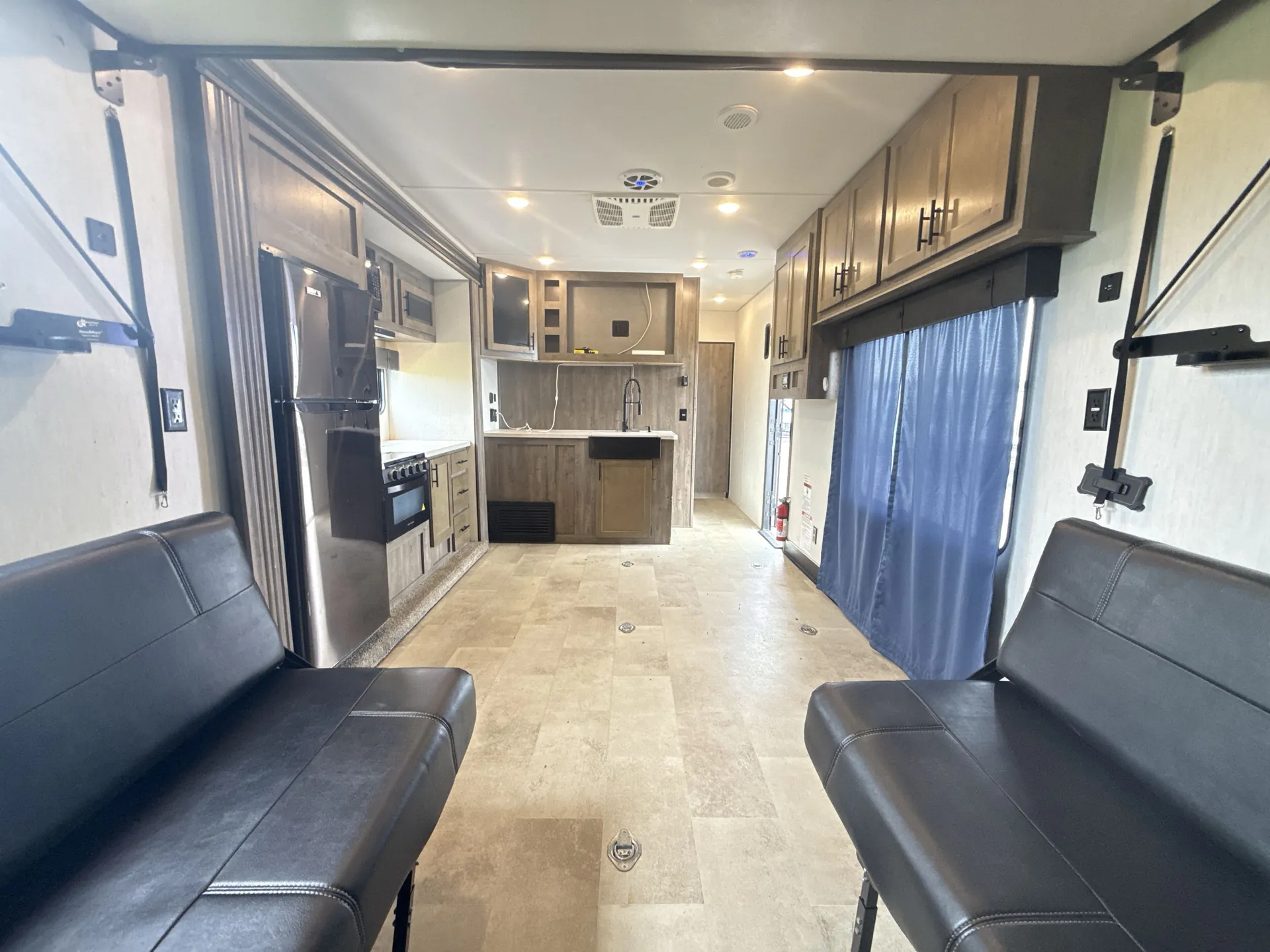 2021 Forest River Vengeance Rogue 26V — living area main