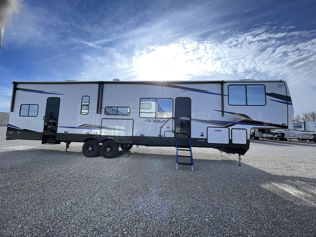 2026 Forest River Rogue Armored 4015, Photos photo 3