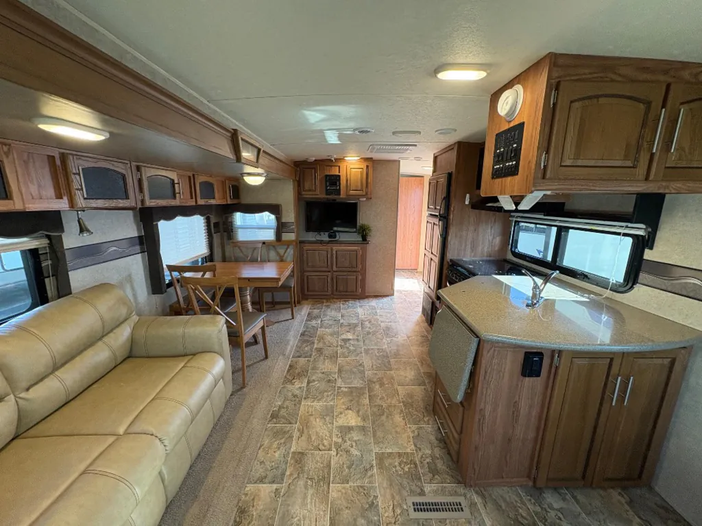 2015 Forest River Rockwood Ultra Lite 2904WS, Photos photo 10