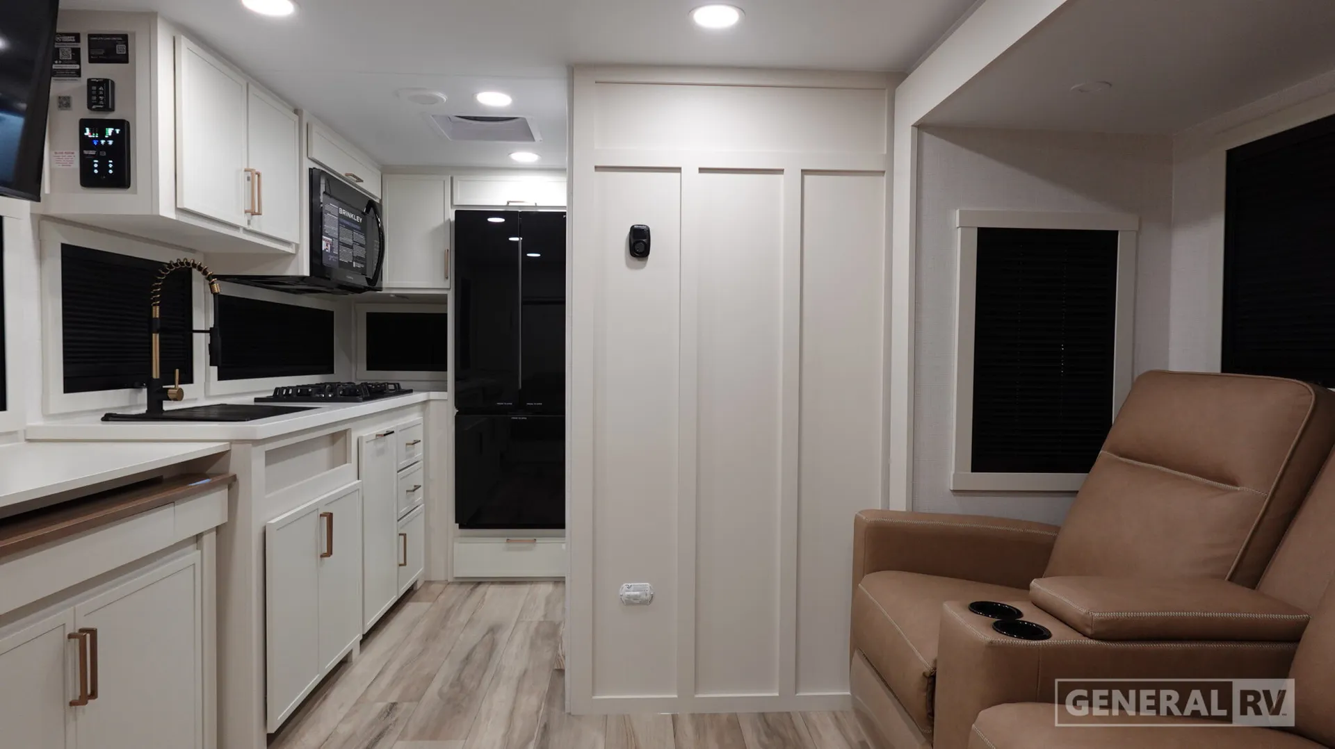 2027 Brinkley Model Ix 20X - Photo 3