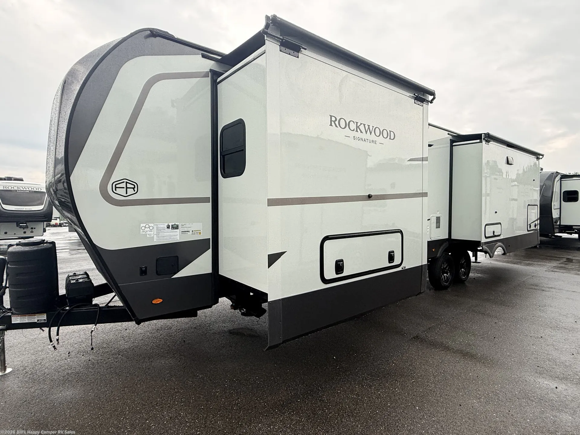 2027 Forest River Rockwood Signature 8392RL - Photo 4