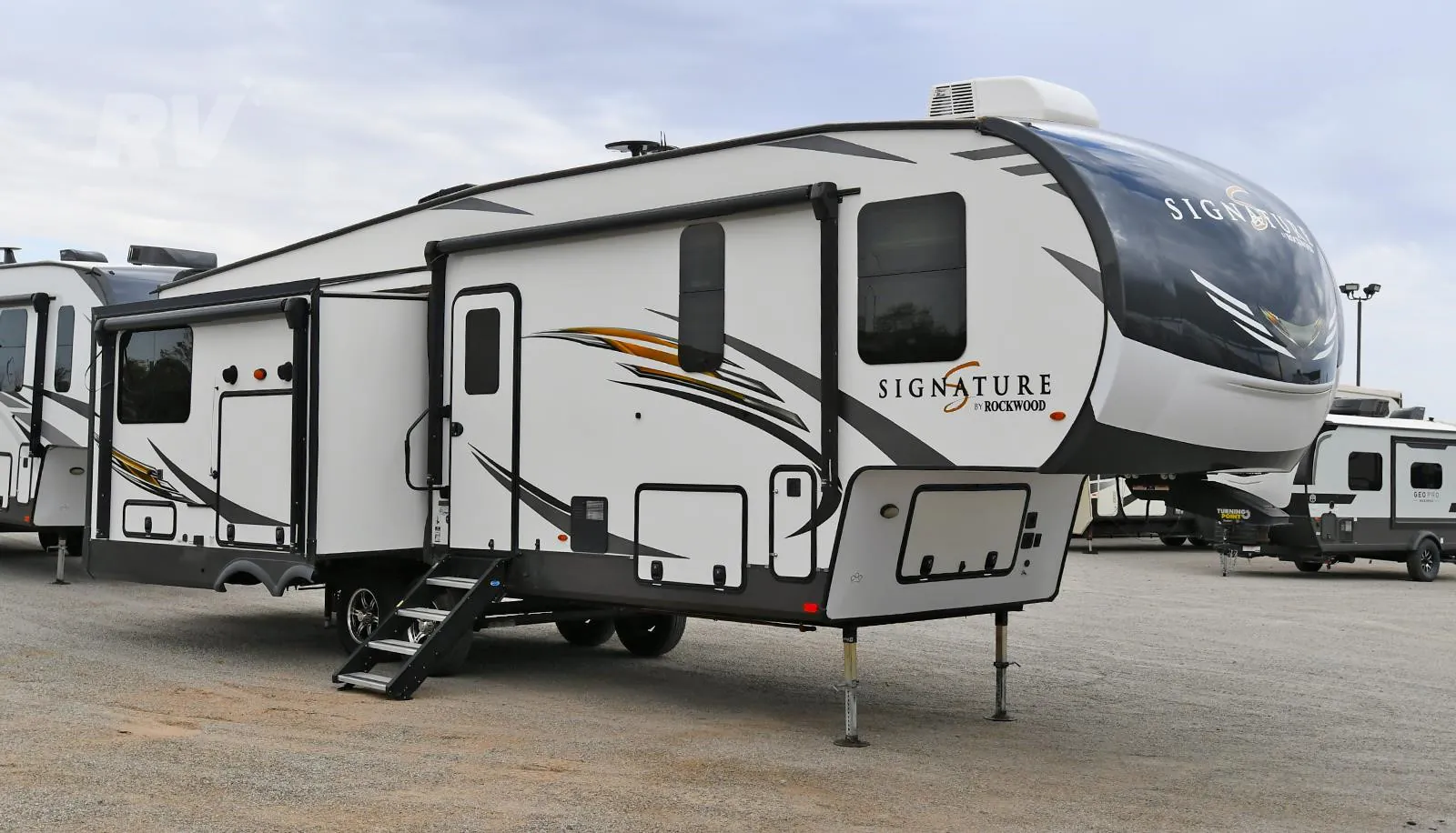 2021 Forest River Rockwood Signature 8291RK dealer photo 2 from RV World Yuma