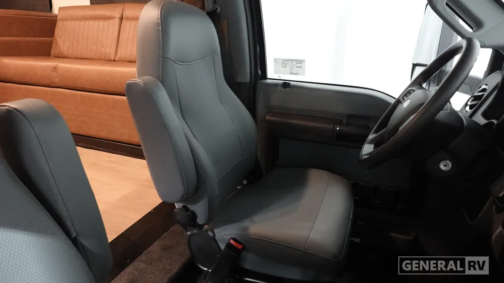 2027 NeXus RV Maximus 34MX, Photos photo 8