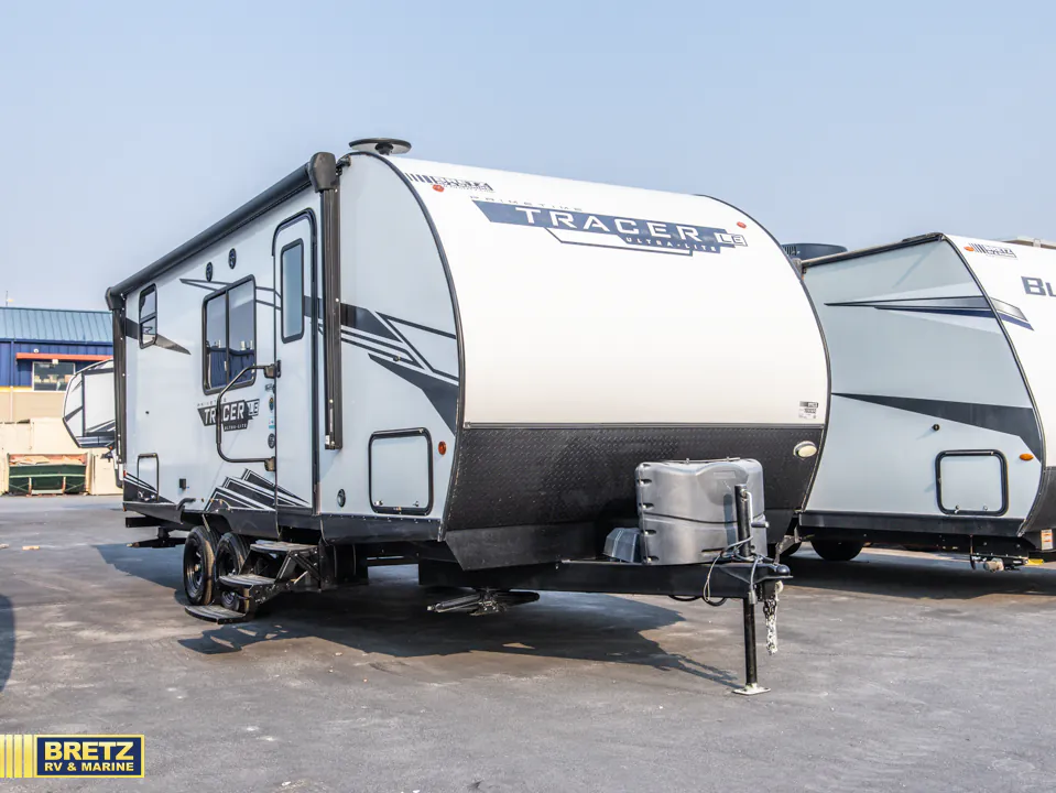 2022 Prime Time Tracer 200BHSLE - Photo 2