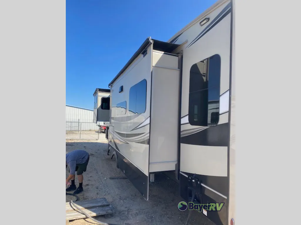 2022 Jayco Pinnacle 36FBTS, Photos photo 4