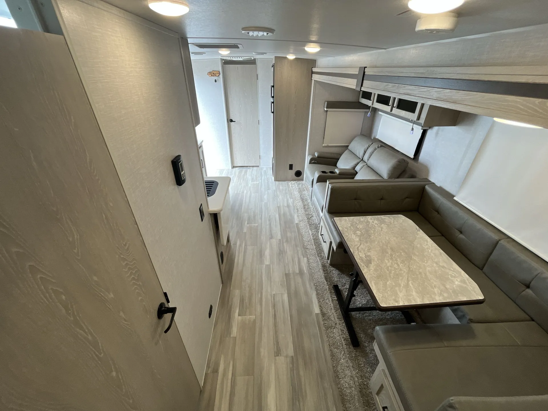 2021 Forest River Rockwood Ultra Lite 2911BS — living area main