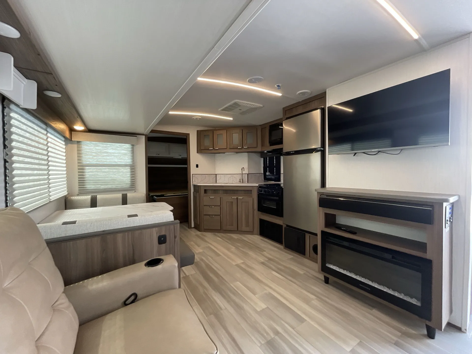 2025 Cruiser RV MPG 2650RB - Photo 4