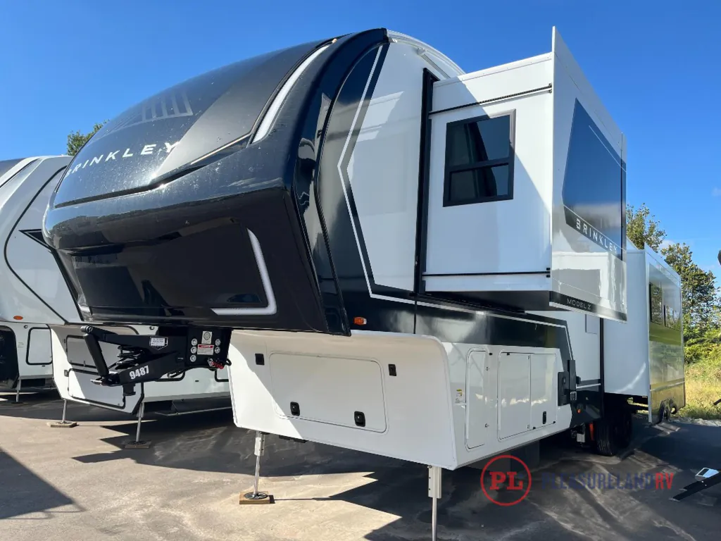 2026 Brinkley Model Z 3420, Photos photo 2