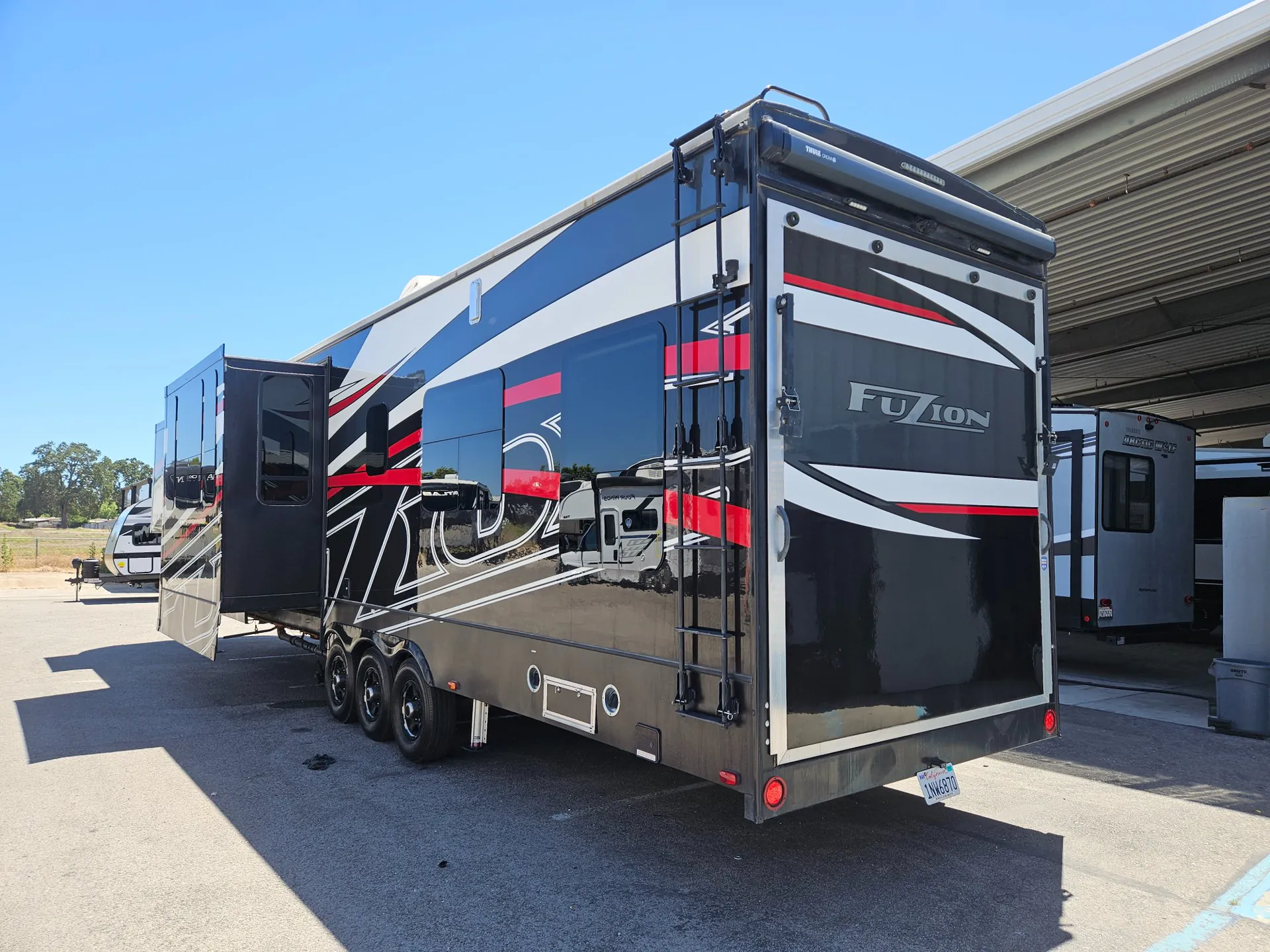 2018 Keystone Fuzion 424 - Photo 4