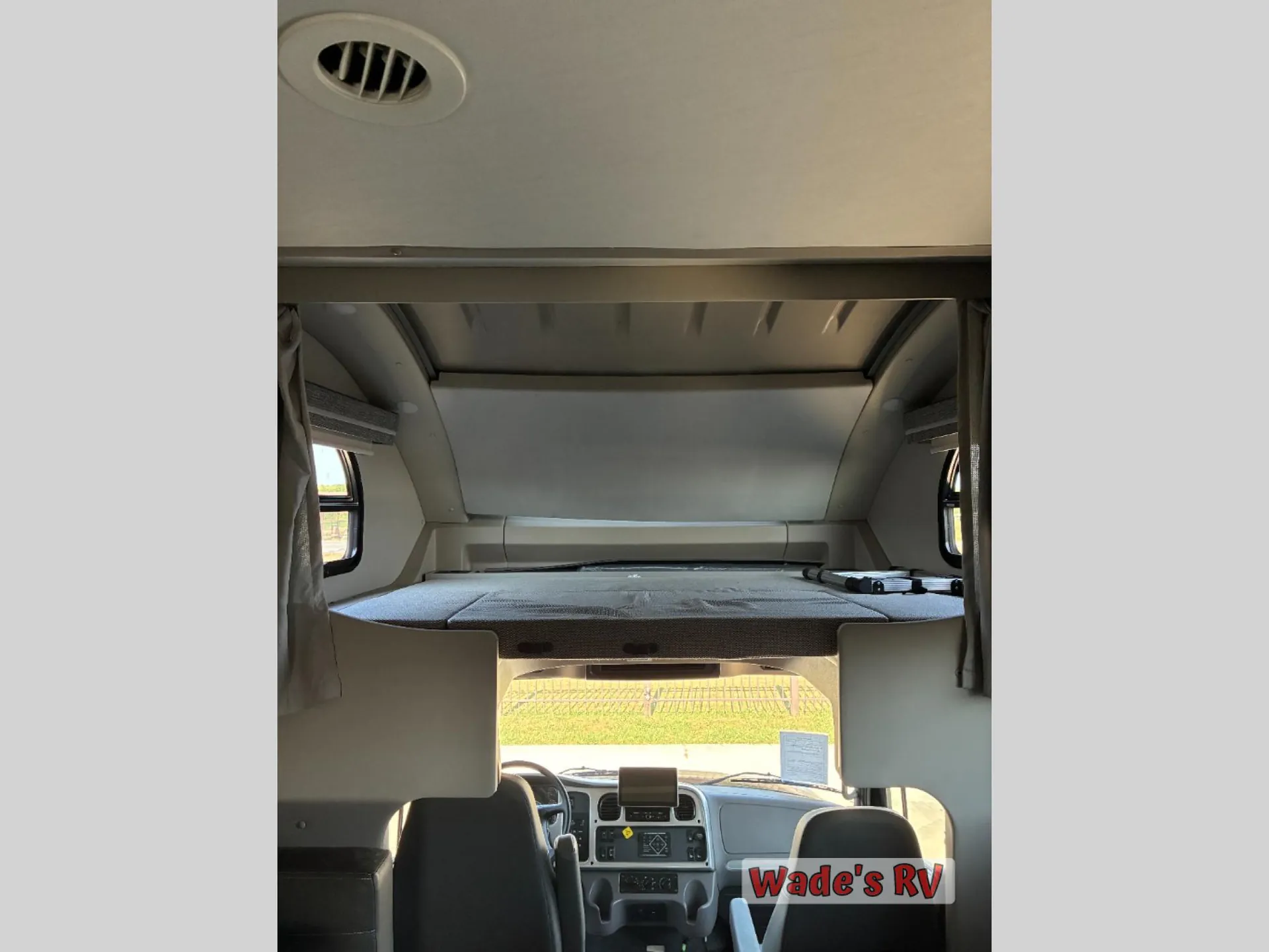 2024 Thor Motor Coach Inception 38BX - Photo 3