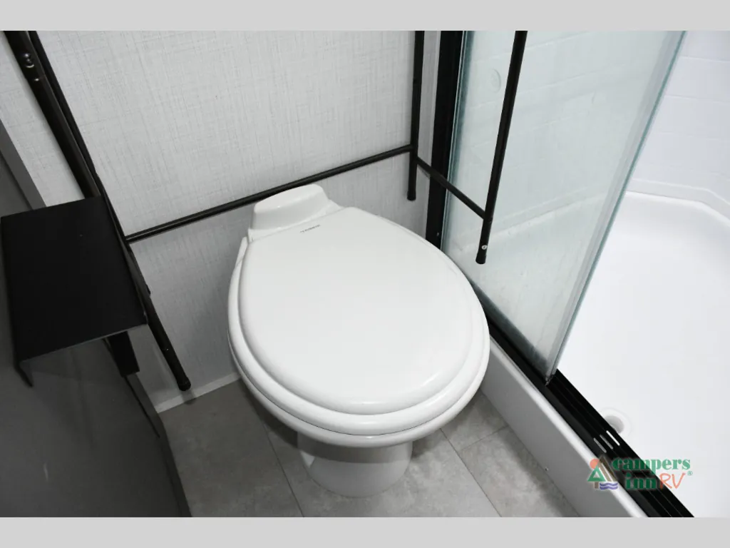 2025 Forest River Rockwood Signature R374DBH, Photos photo 30
