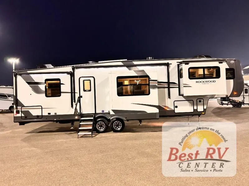 2026 Forest River Rockwood Signature 402SFL - Photo 3