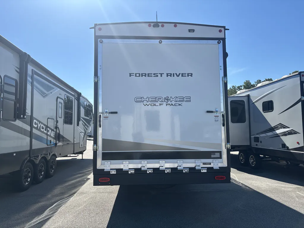 2026 Forest River Cherokee Wolf Pack 290PACK13, Photos photo 2