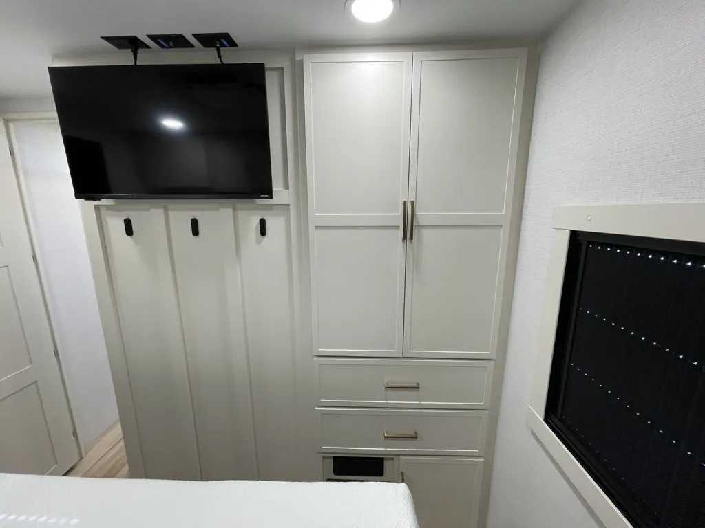 2025 Brinkley MODEL I 275, Photos photo 57