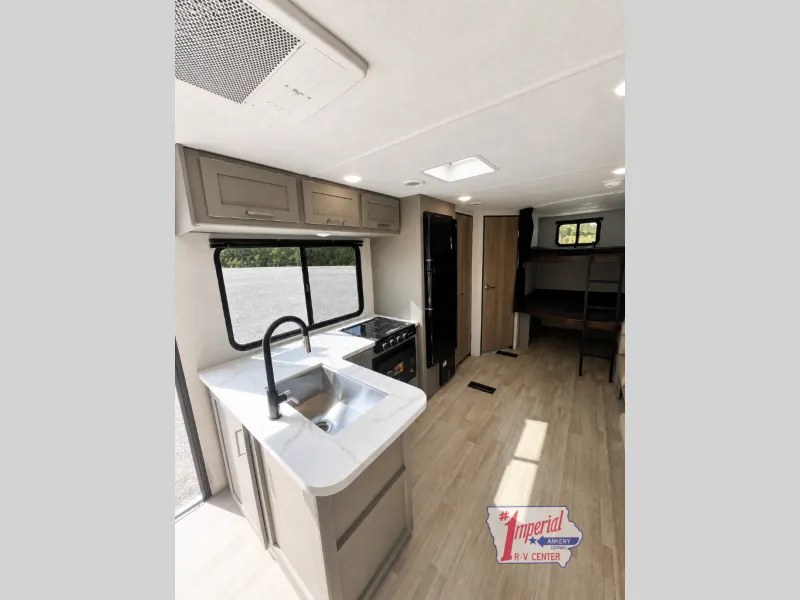 2026 Keystone Hideout Sport 261BH - Photo 4