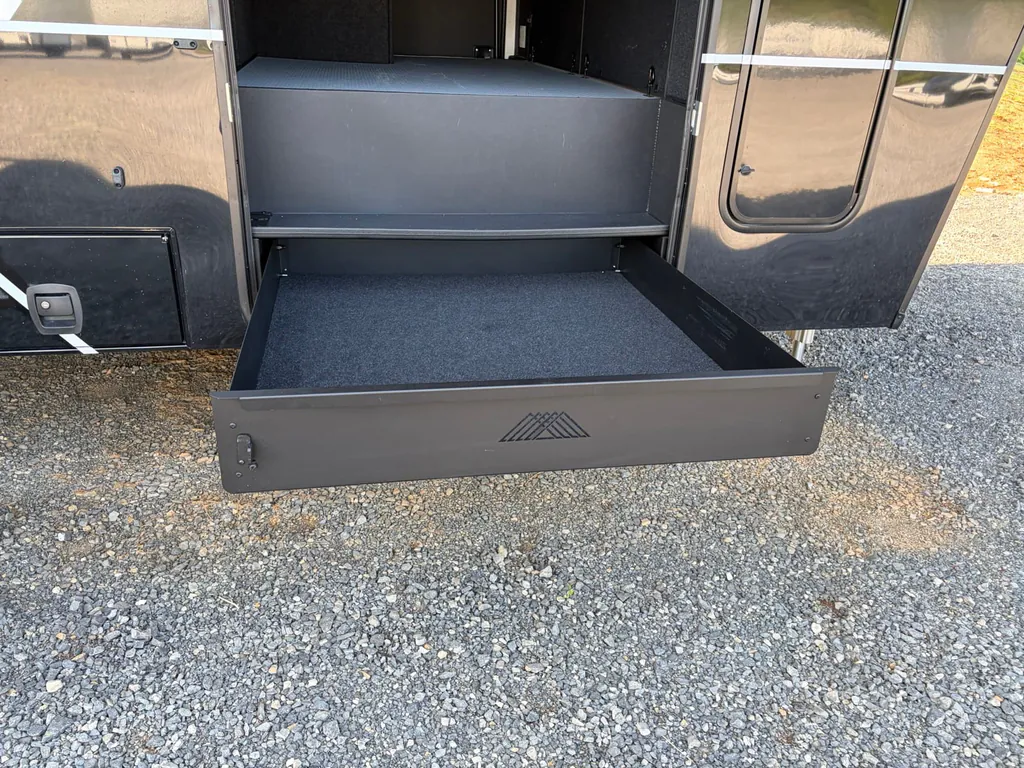 2026 Brinkley Model G 3970, Photos photo 50