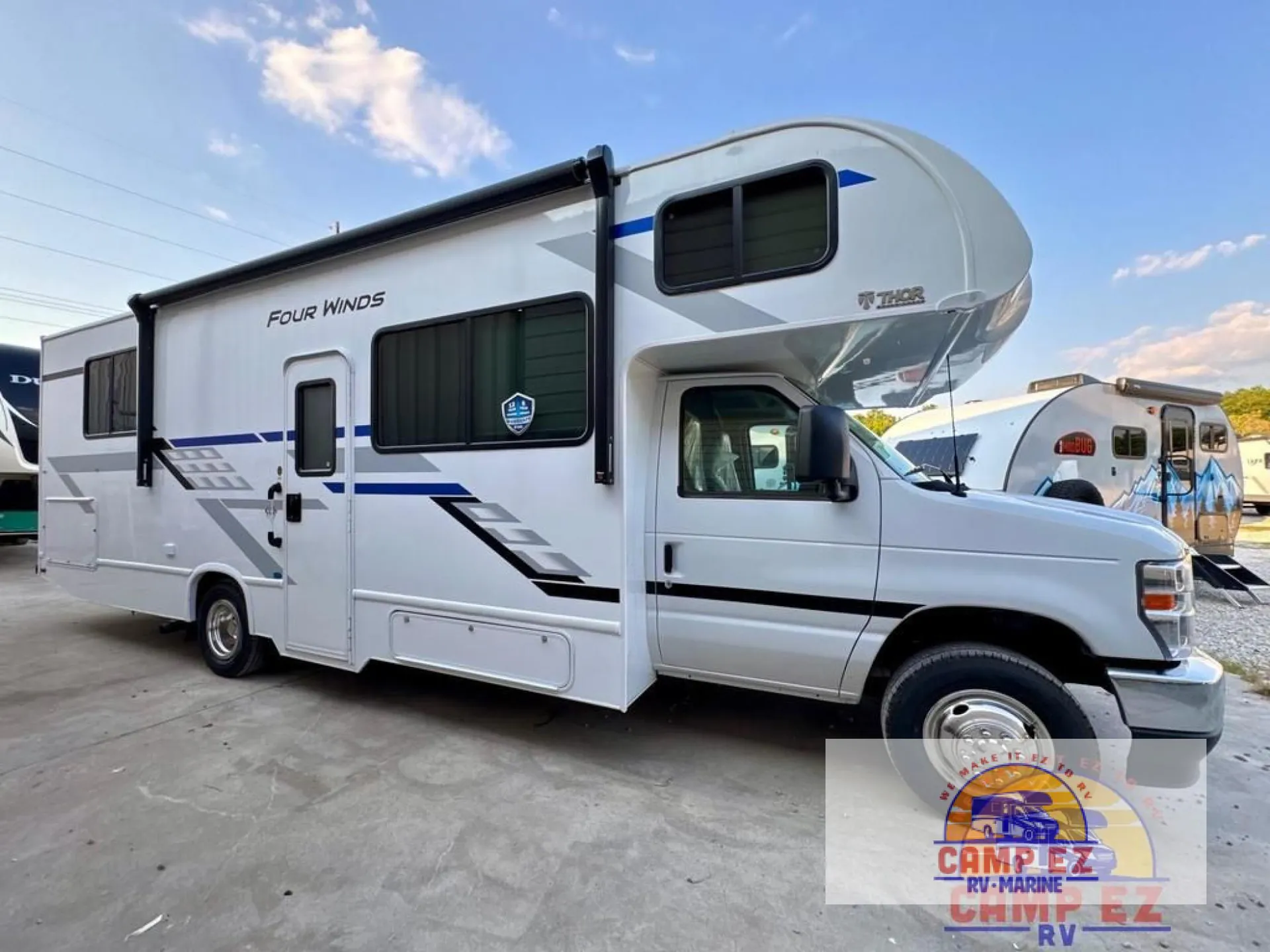 2026 Thor Motor Coach Four Winds 28G - Photo 2