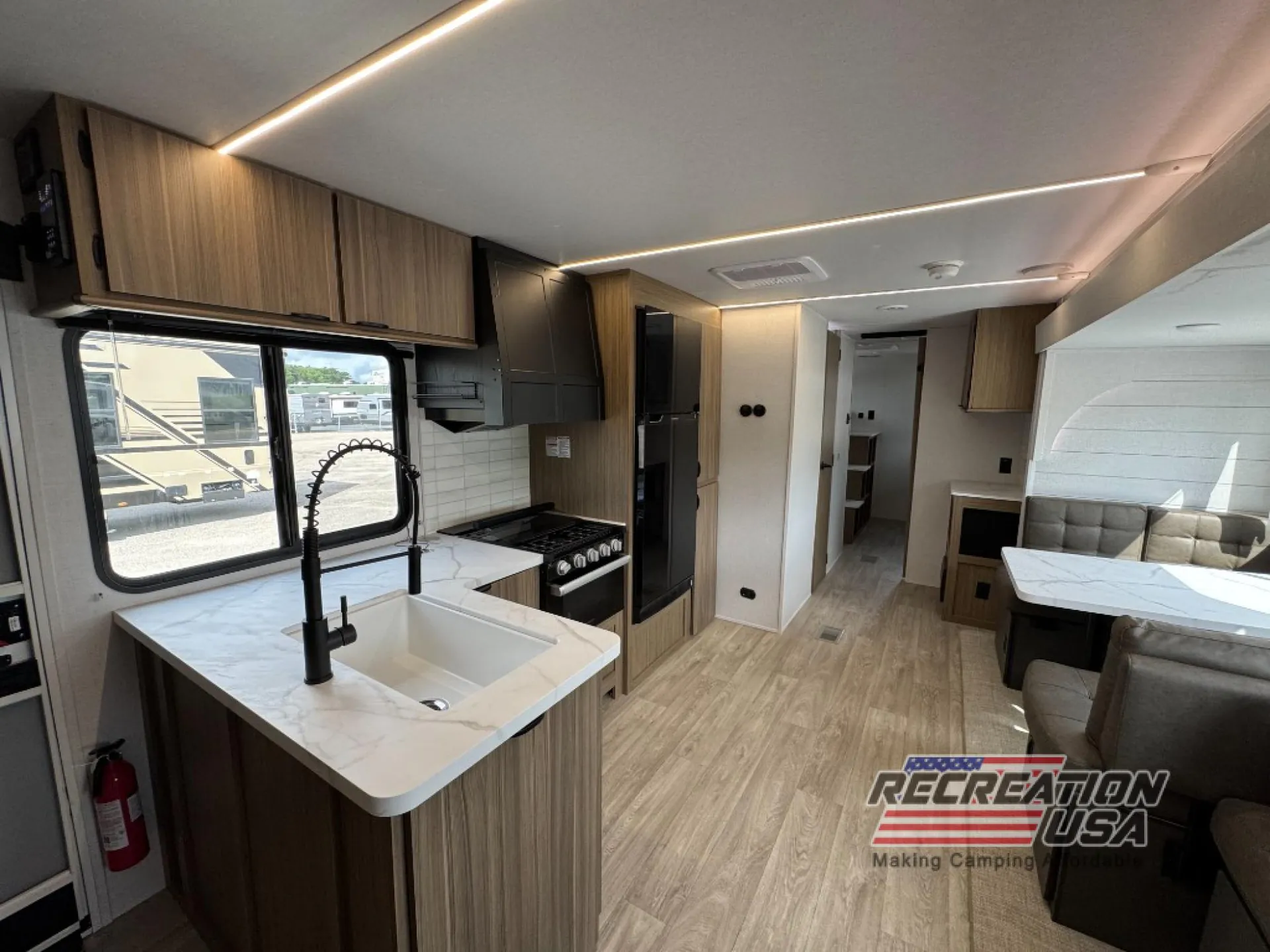 2026 Forest River Wildwood 32BHDS — Photo 6