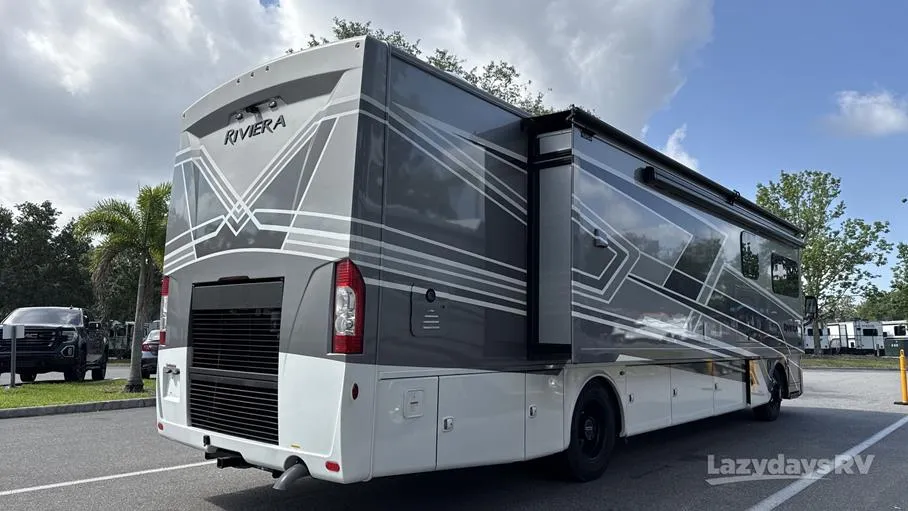 2026 Thor Motor Coach Riviera 38RB - Photo 3