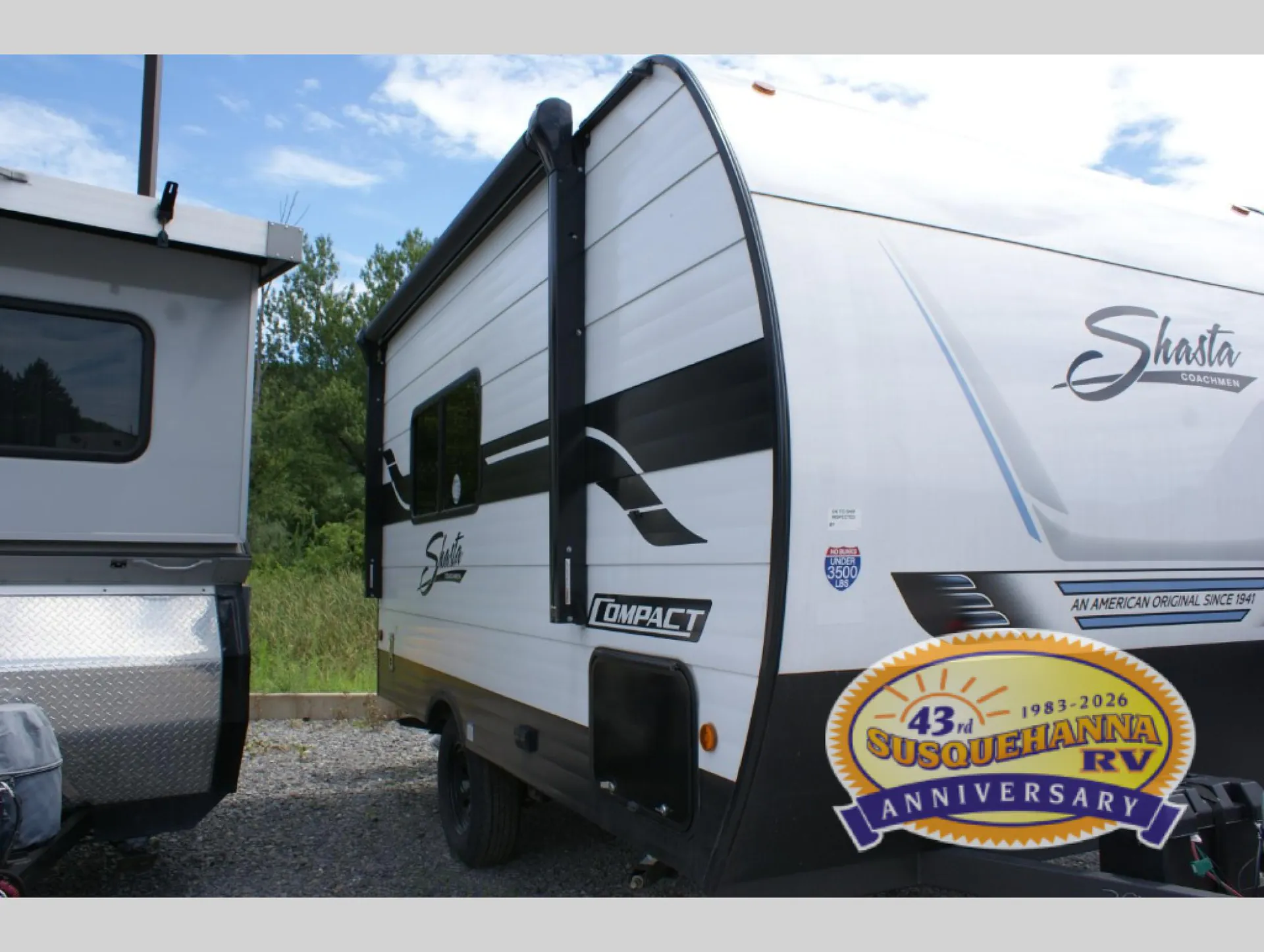 2025 Shasta Compact 16RE - Photo 3