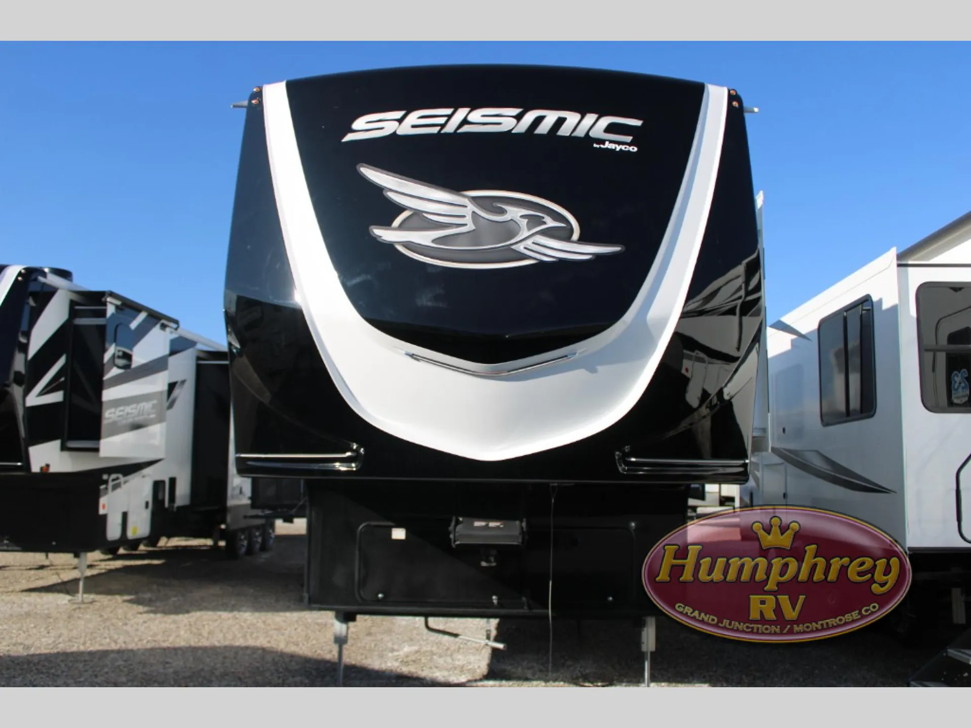 2025 Jayco Seismic 413 - Photo 2