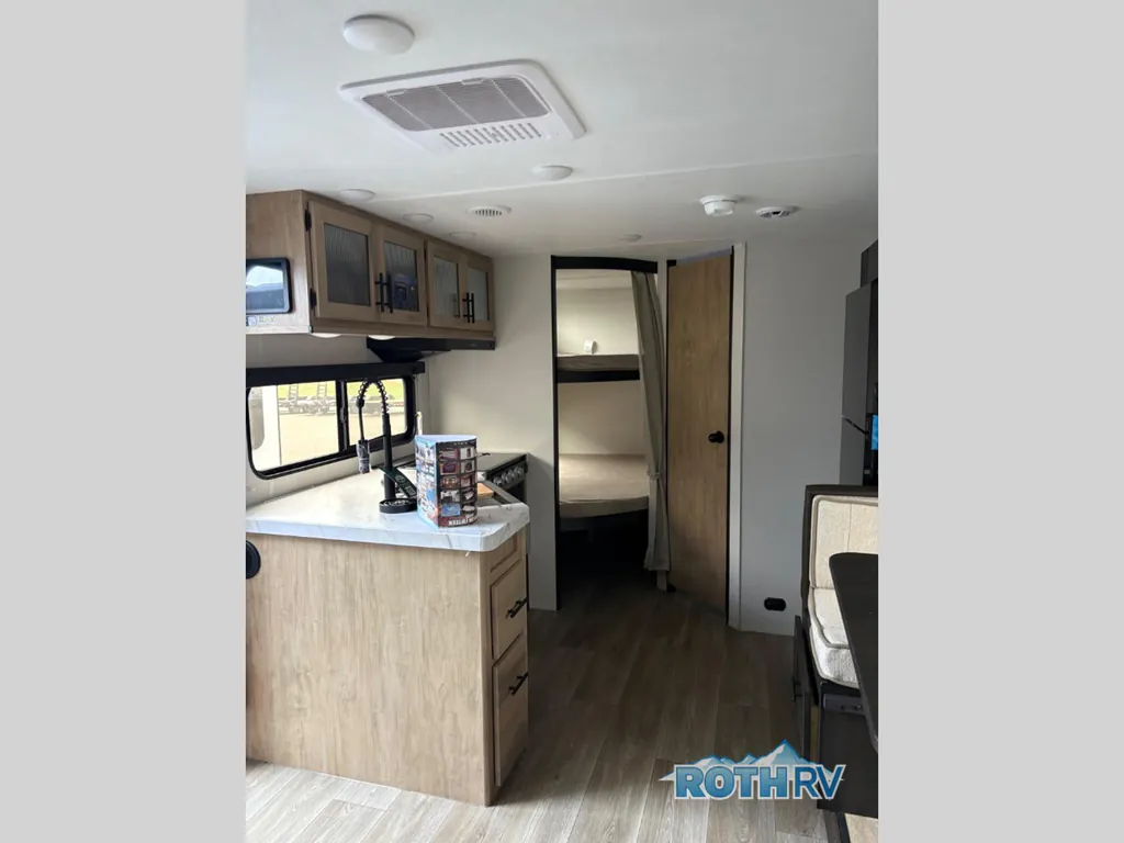 2027 Forest River Cherokee Grey Wolf 23MK, Photos photo 6