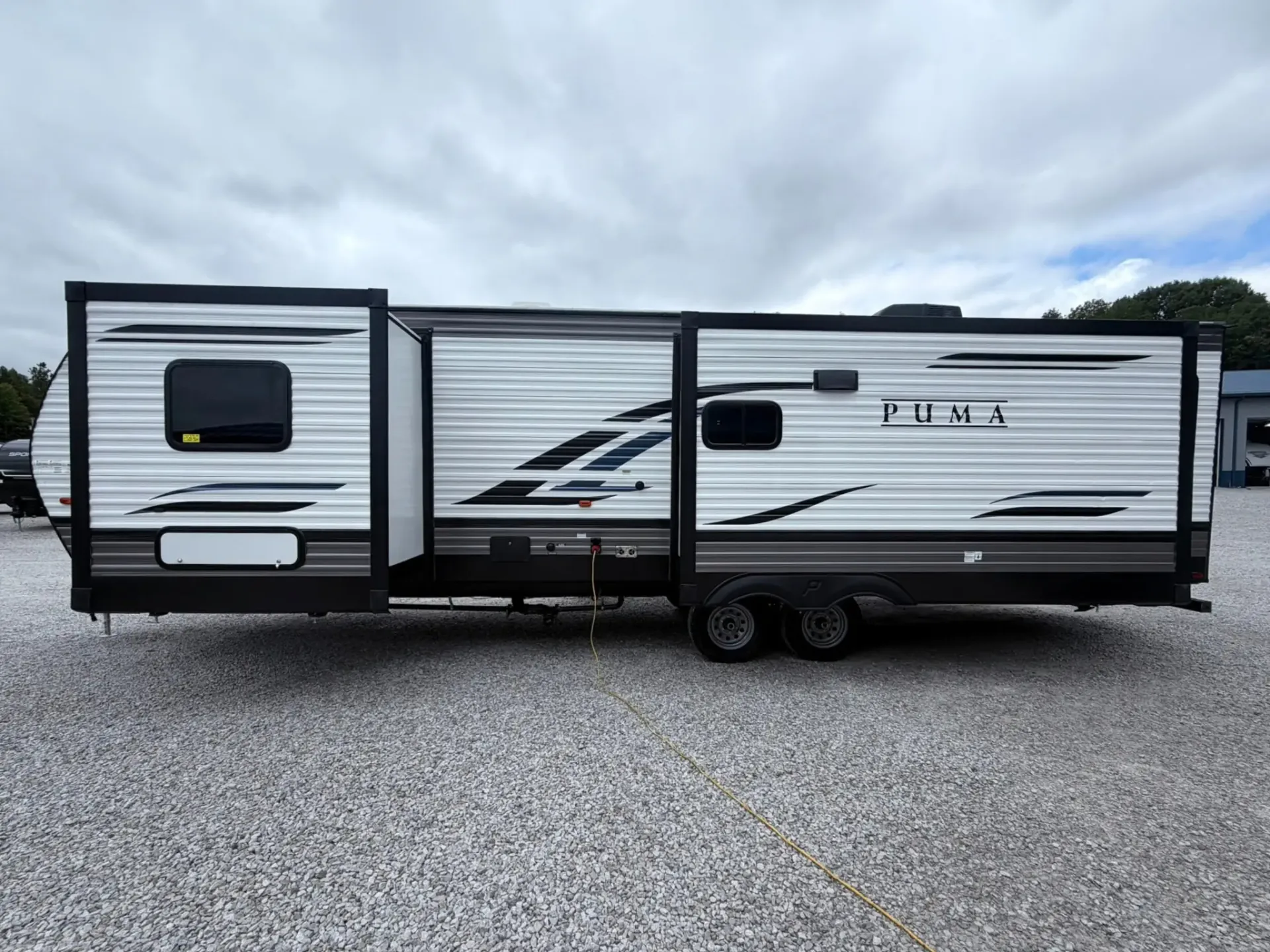 2020 Forest River Puma 31RLQS - Photo 4