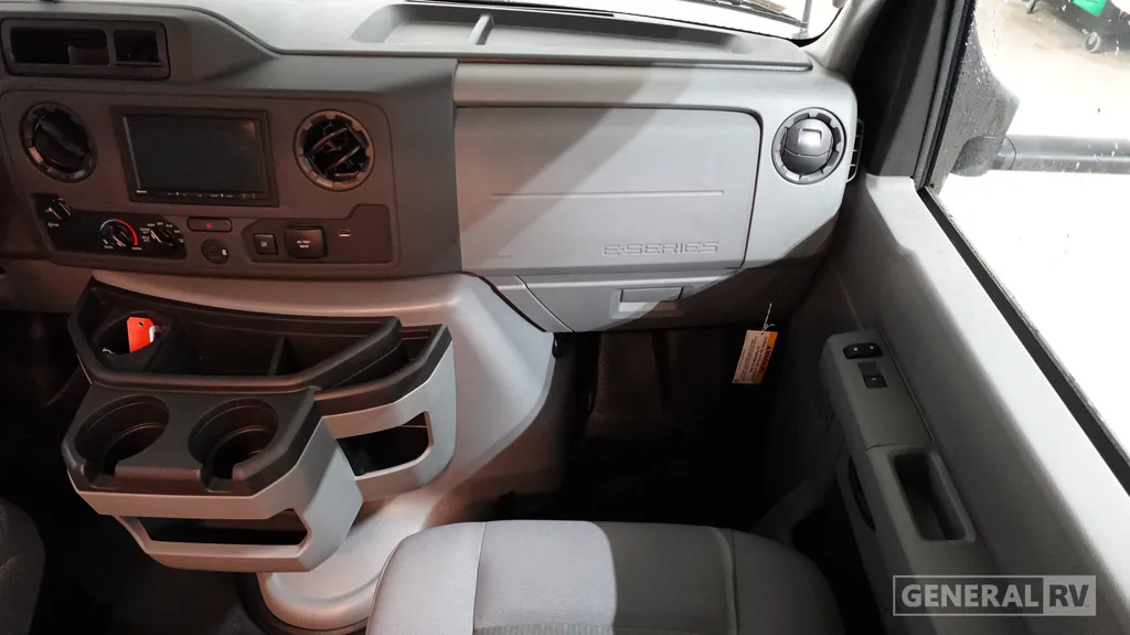 2027 Nexus Triumph Sport 24TS, Photos photo 10