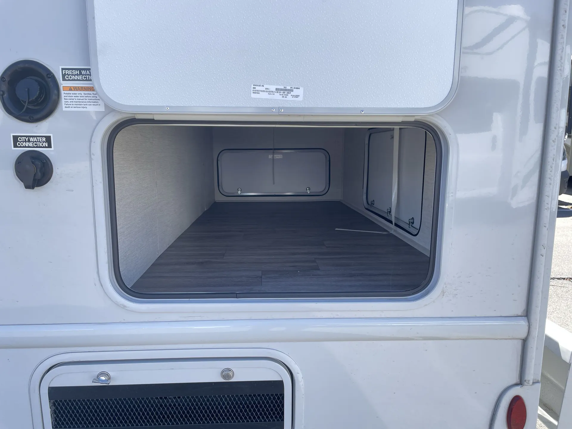 2026 Thor Motor Coach Freedom Traveler A26 — living area main