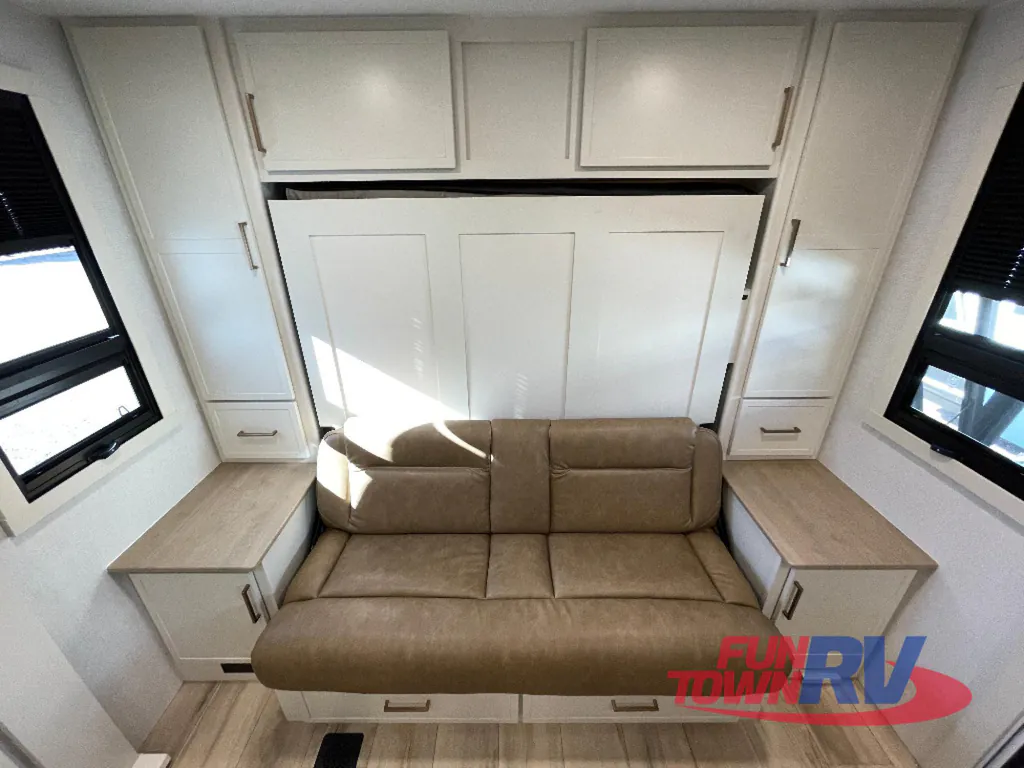 2026 Brinkley Model Ix 20X, Photos photo 16