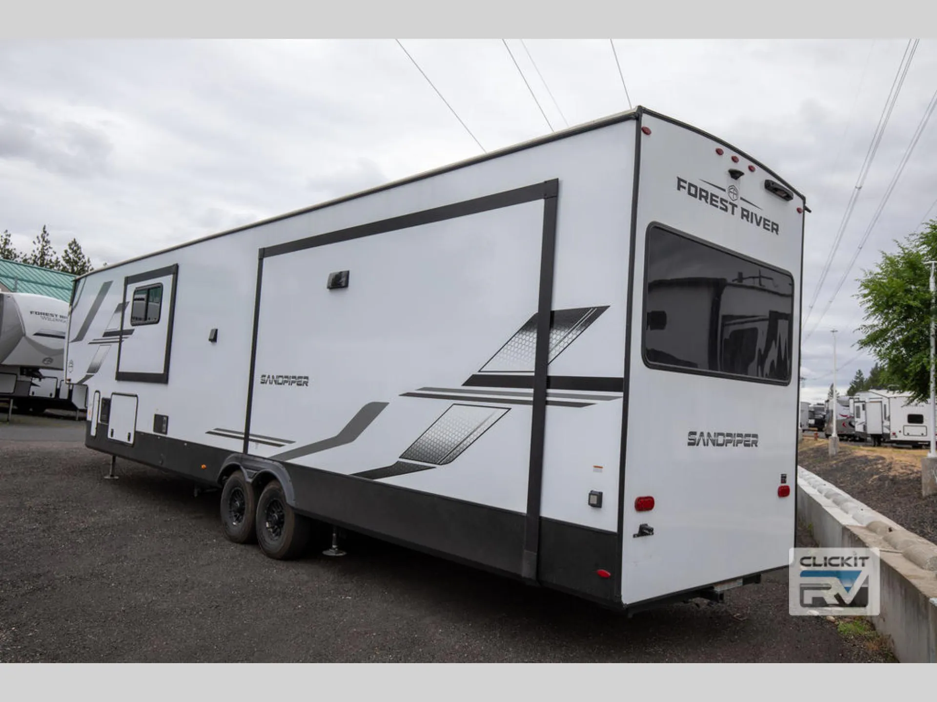 2026 Forest River Sandpiper 3900HBLR - Photo 4