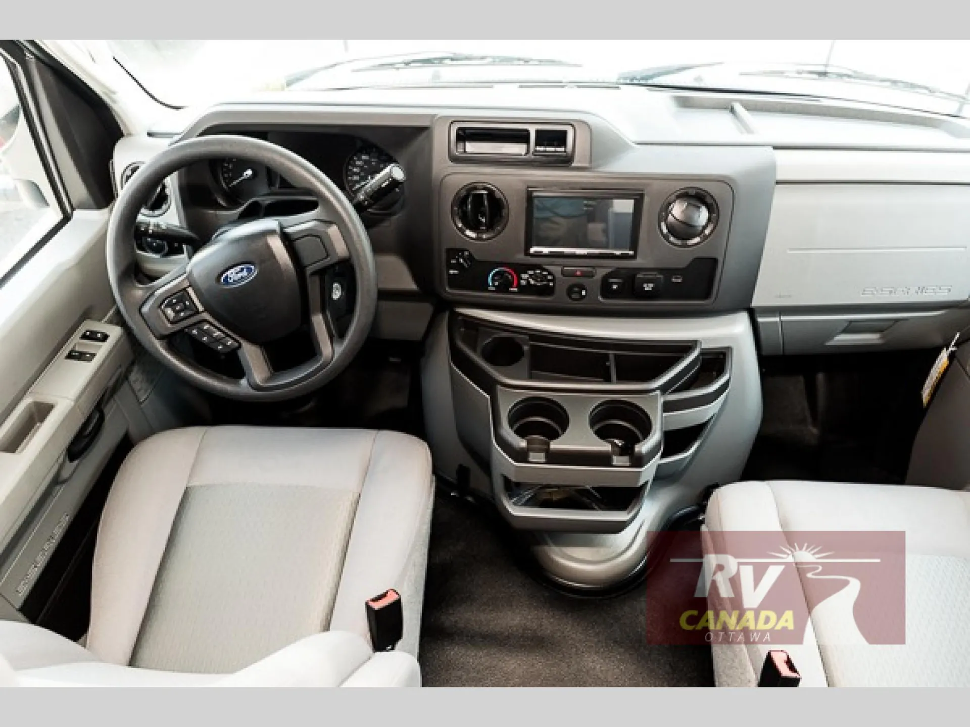 2027 Forest River Sunseeker LE 3250DSLE — Photo 6