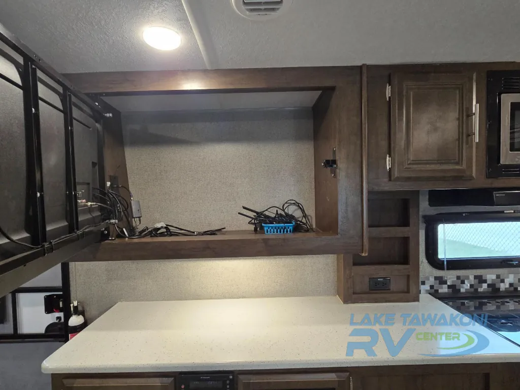 2020 Forest River Rockwood Ultra Lite 2902SW, Photos photo 39
