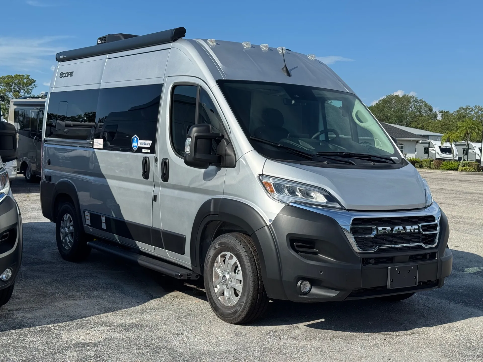 2027 Thor Motor Coach Scope 18G - Photo 2