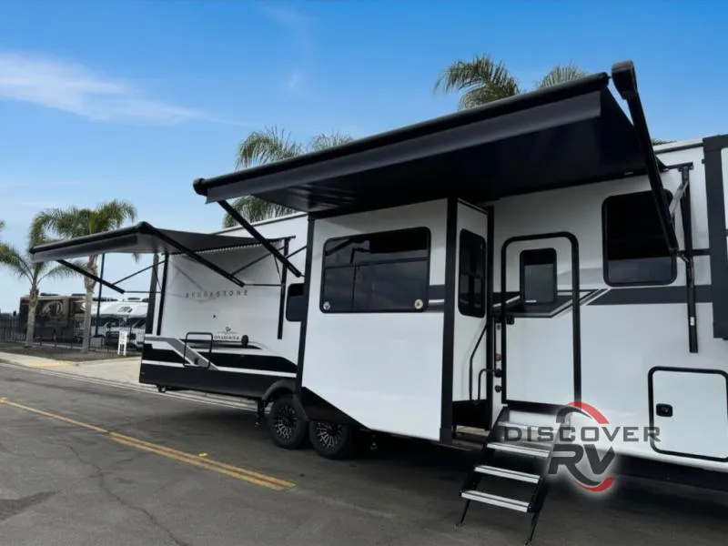 2026 Coachmen Brookstone 344FL - Photo 4