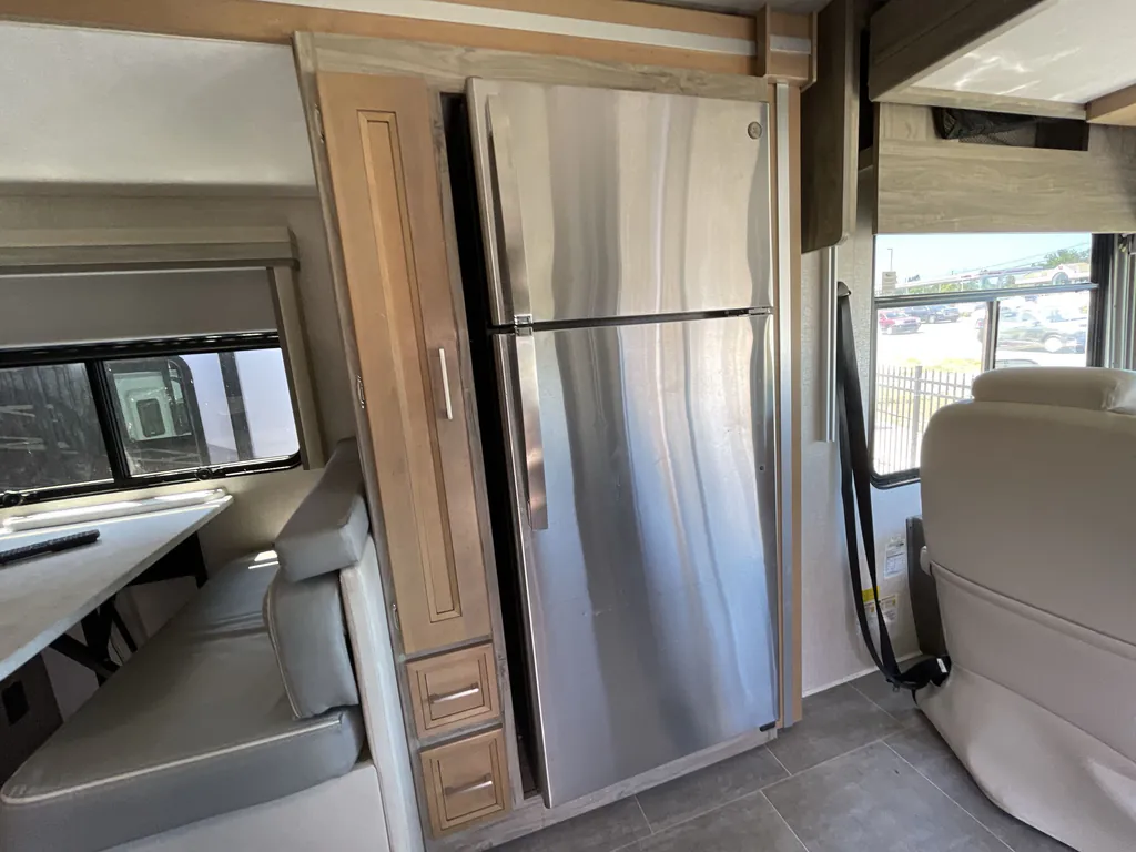 2021 Coachmen Sportscoach SRS 365RB, Photos photo 8