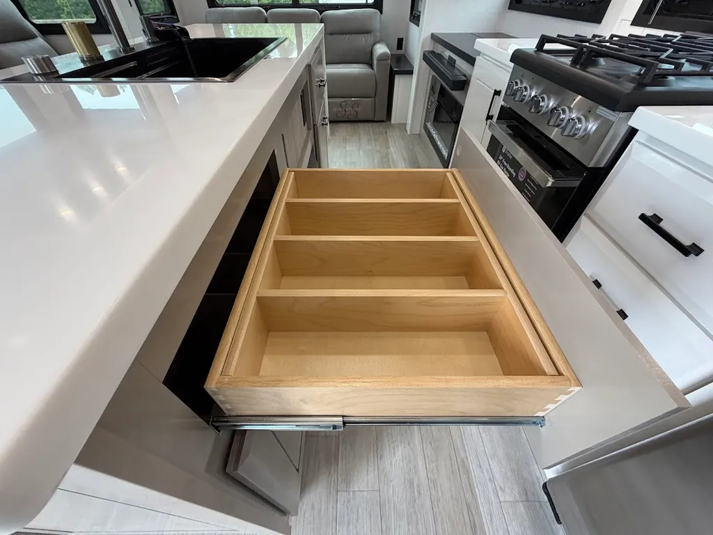 2026 Jayco Pinnacle 36FBTS, Photos photo 48