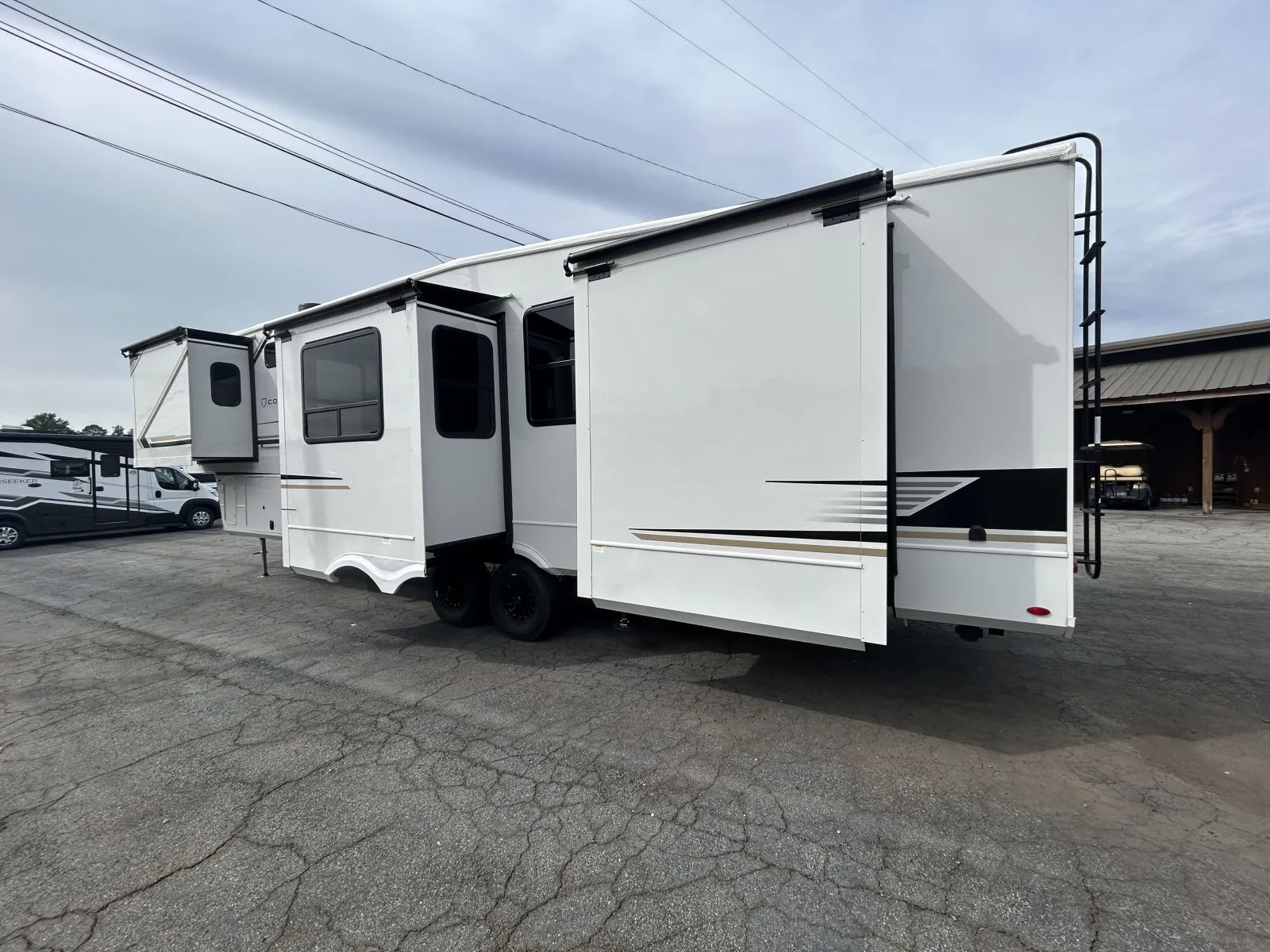 2026 Keystone Cougar 350LLK - Photo 4