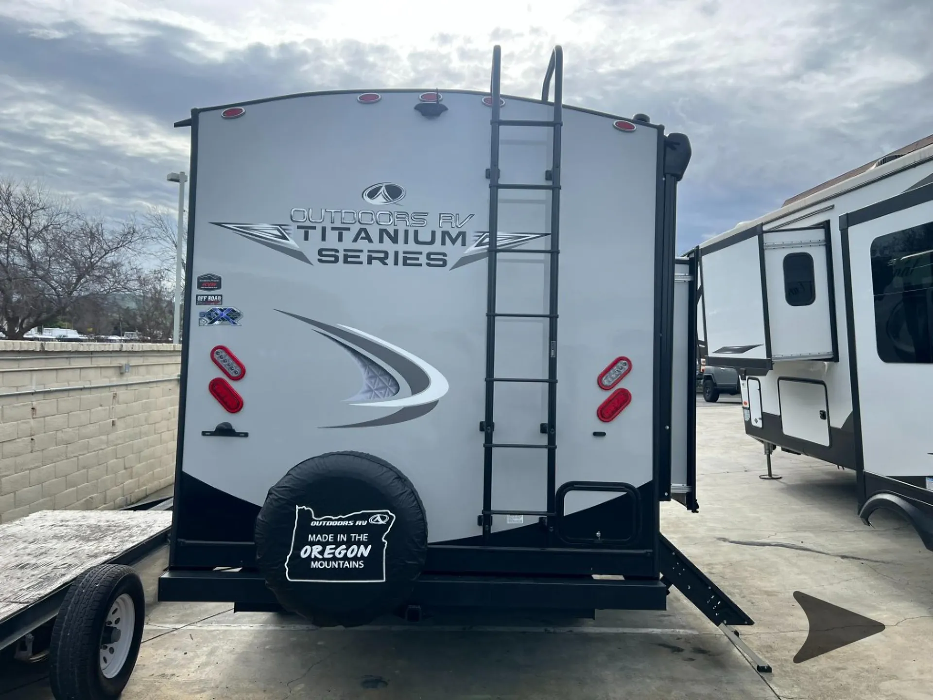 2026 Outdoors RV Creek Side Titanium Series 17MKS - Photo 4