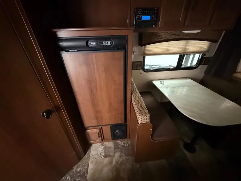 2015 Jayco Jay Feather Ultra Lite 17Z - Photo 2